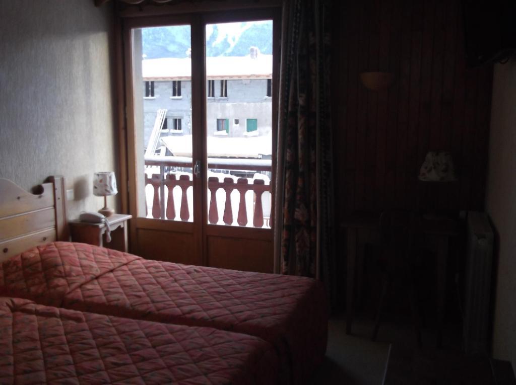 Hotel Les Mottets อุสซัวส์ ห้อง รูปภาพ